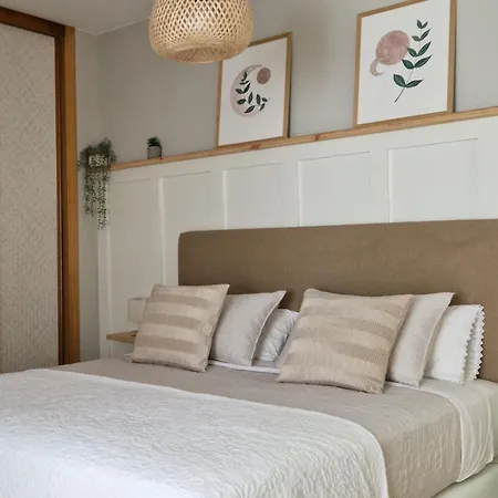 Deva Silva By Casas De Picos * Panes